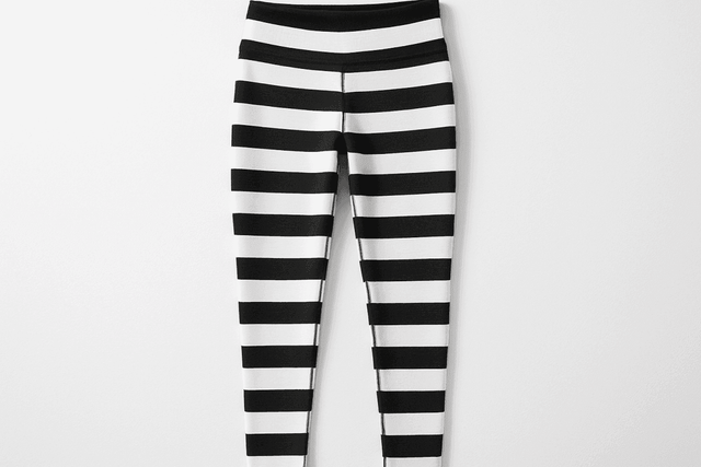 FCCEXIO - Mad Fly Essentials