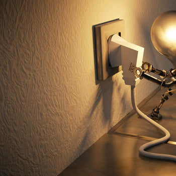 Smart Bulbs Plugs - Mad Fly Essentials - Mad Fly Essentials