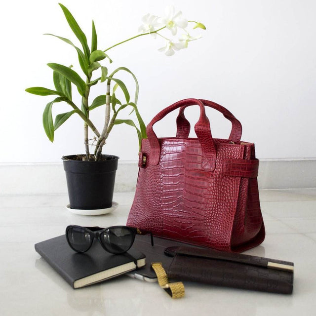 Women's Totes - Mad Fly Essentials - Mad Fly Essentials