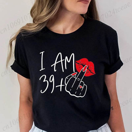 Women New Fashion I Am 39+ Finger Birthday T-shirt - Mad Fly Essentials