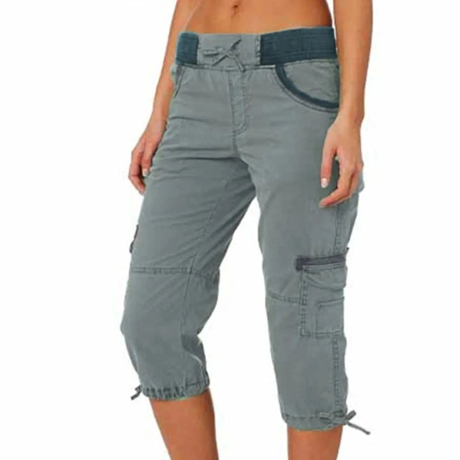 Women's Slim-Fit Capri Cargo Pants