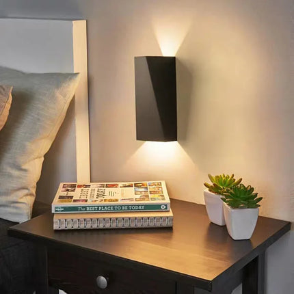 Modern Minimalist LED Indoor Wall Sconce
