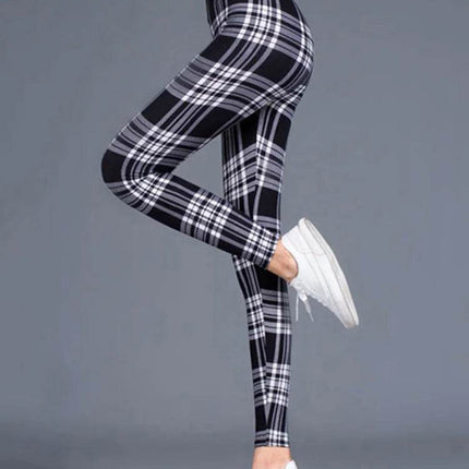 Women High-Elasticity Plaid Fitness Leggings - Mad Fly Essentials