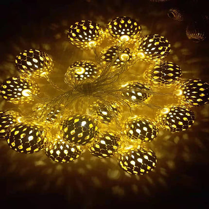 Solar LED Moroccan Globe Lantern Fairy Light