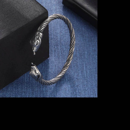 Men Viking Medieval Wolf Norse Bracelet - Mad Fly Essentials