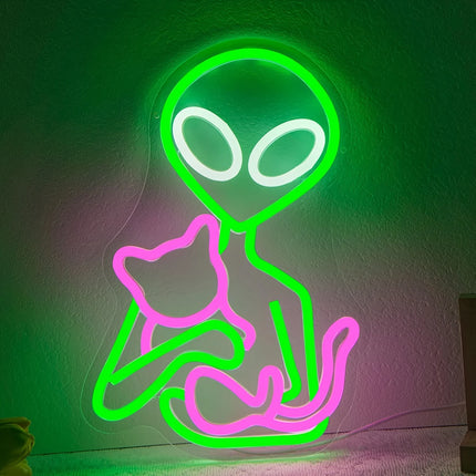 LED Party Light Alien Neon Gaming Room Tiki Bar Bedroom Wall Light - LED Party Light - Heruled - Mad Fly Essentials