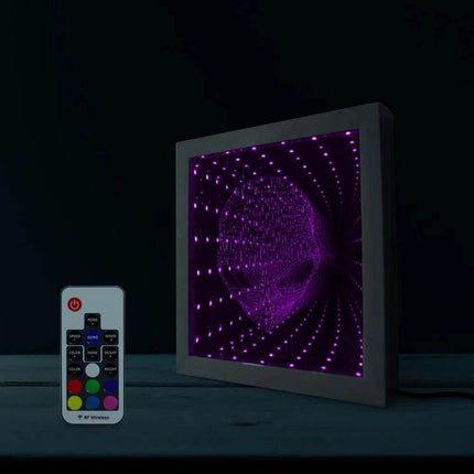 Alien Head Illusion LED Night Light - LED Night Light - lamgool - Mad Fly Essentials