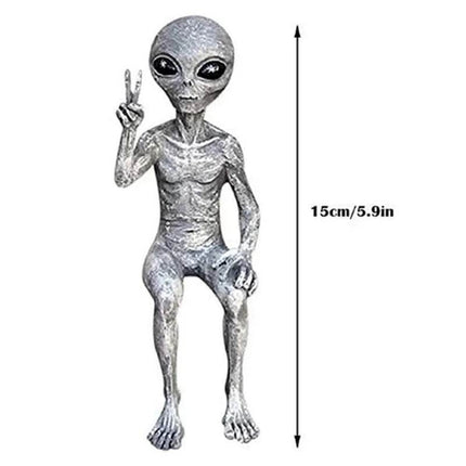 Home Funny Outdoor Alien Garden Figurine - Figurine - Lansoon - Mad Fly Essentials