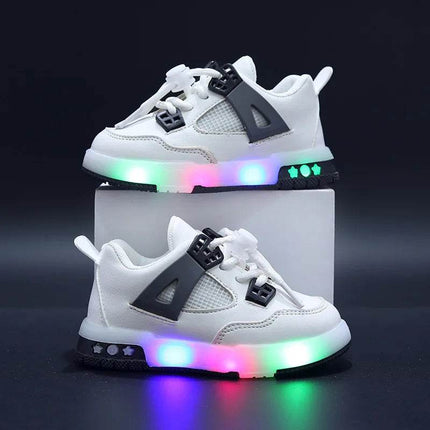 Light-emitting Sneakers Kids LED Shoes - Mad Fly Essentials