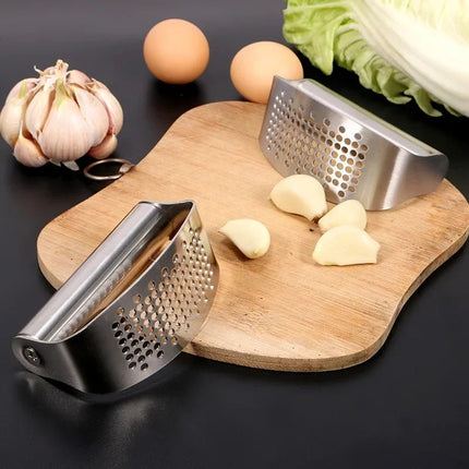 Kitchen Gadget Stainless Garlic Crusher - Kitchen Gadget - Andralyn - Mad Fly Essentials