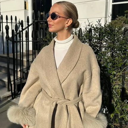 Outerwear Women Retro Fur Patchwork Woolen Maxi Coat - Outerwear - TUMILKETS - Mad Fly Essentials