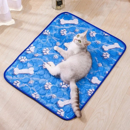 Pet Essentials Square Summer Dog Pad Cat Mat - Pet Essentials - Muttering Bear - Mad Fly Essentials