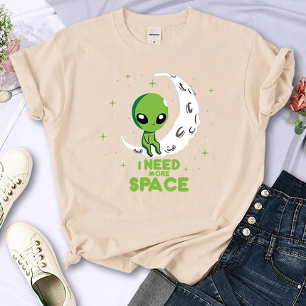 Shirt Women Need More Space Green Alien T-Shirts - Shirt - HAMPSON LANQE - Mad Fly Essentials