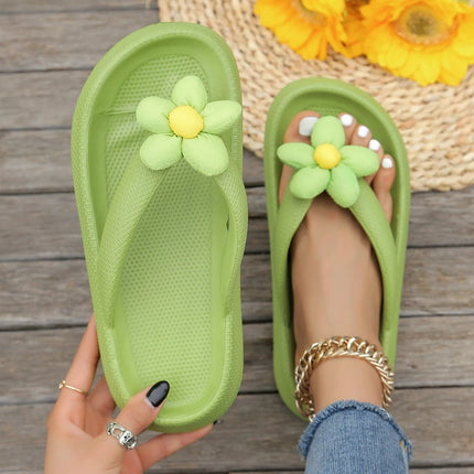 Slippers Women White Daisy Floral Summer Footwear - Slippers - PIERESA - Mad Fly Essentials