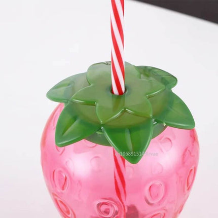 Strawberry Pineapple Hawaiian Cups Party Essentials - Party Essentials - MoonBiffy - Mad Fly Essentials