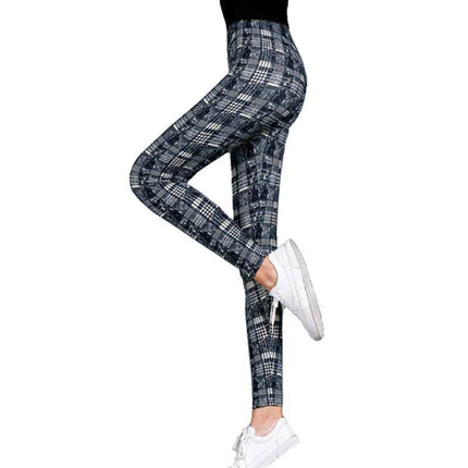 Women Black Plaid 3D Fitness Leggings - Fitness Leggings - Fitness Essentials - Mad Fly Essentials