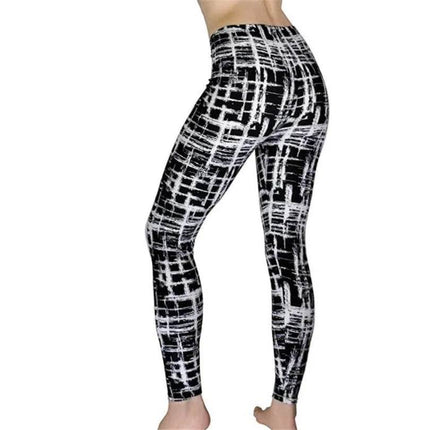 Women Black Plaid 3D Fitness Leggings - Fitness Leggings - Fitness Essentials - Mad Fly Essentials