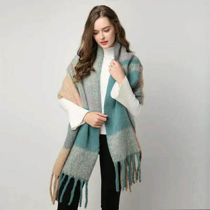 Women Fashion Warm Plaid Shawl Scarf - Scarf - RUNMEIFA - Mad Fly Essentials