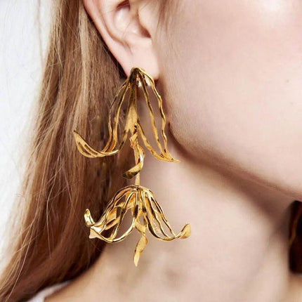 Women Oversized Hollow Tulip Dangle Earrings - Earrings - Fashionsnoops - Mad Fly Essentials